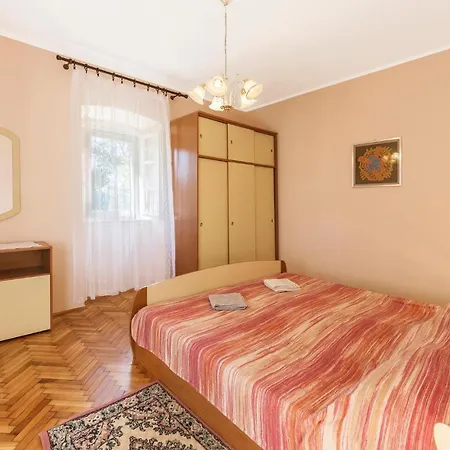 Nyaraló Cozy In With Kitchen Labin